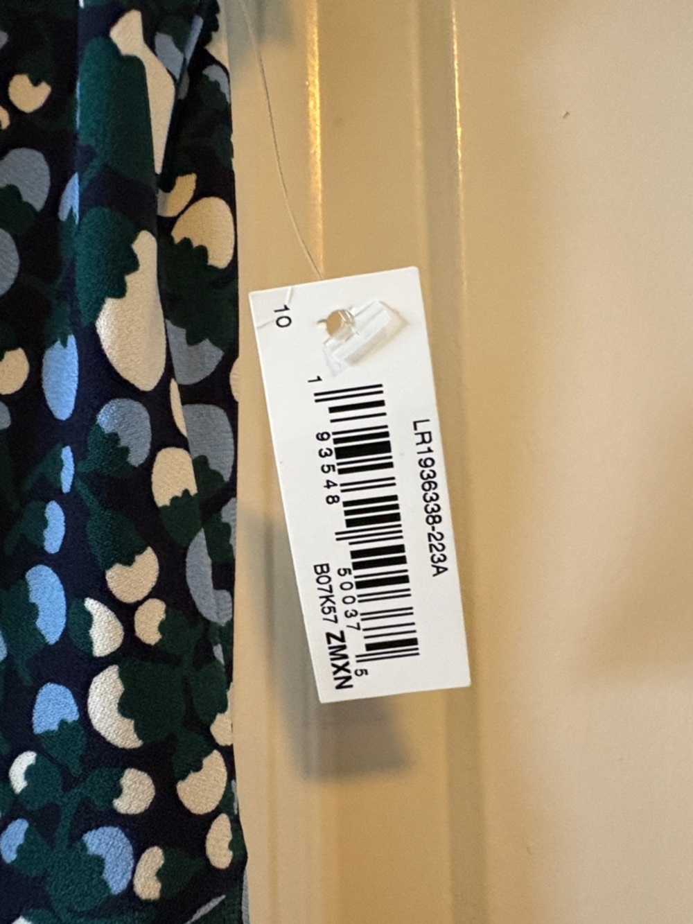 Lark & Ro Navy and White Printed Sleeveless Midi Dress - Picture 3 of 4